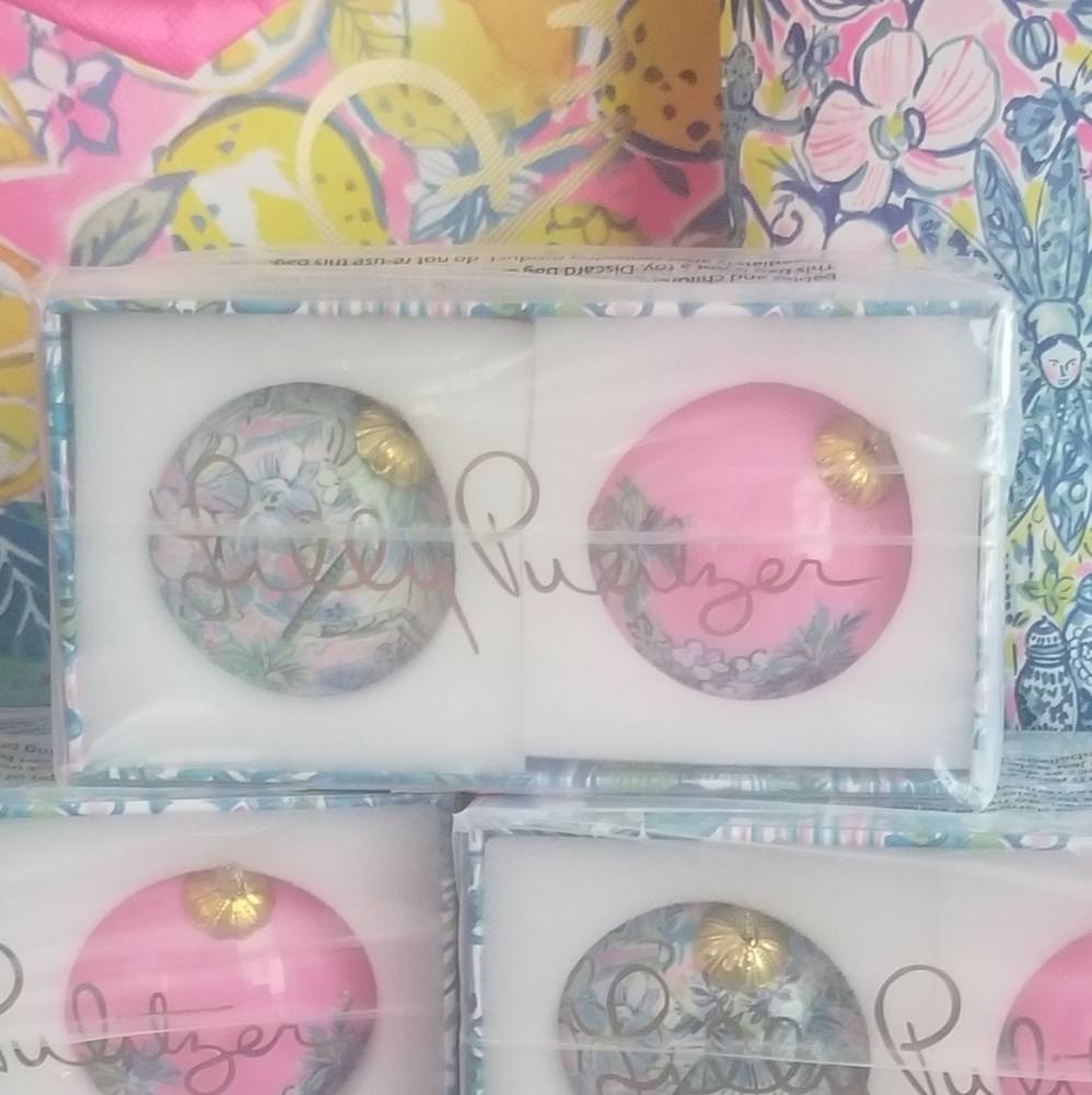 Lillys House Ornaments
